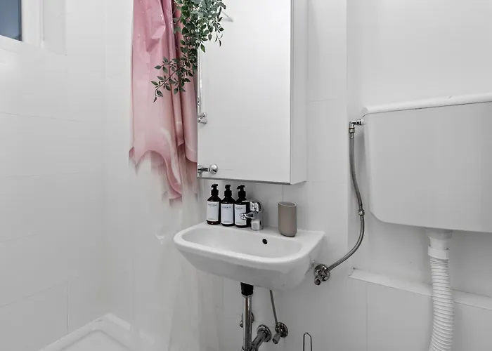Apartman Expats And Relocation - Only Monthly - Near U1 Metro Bécs
